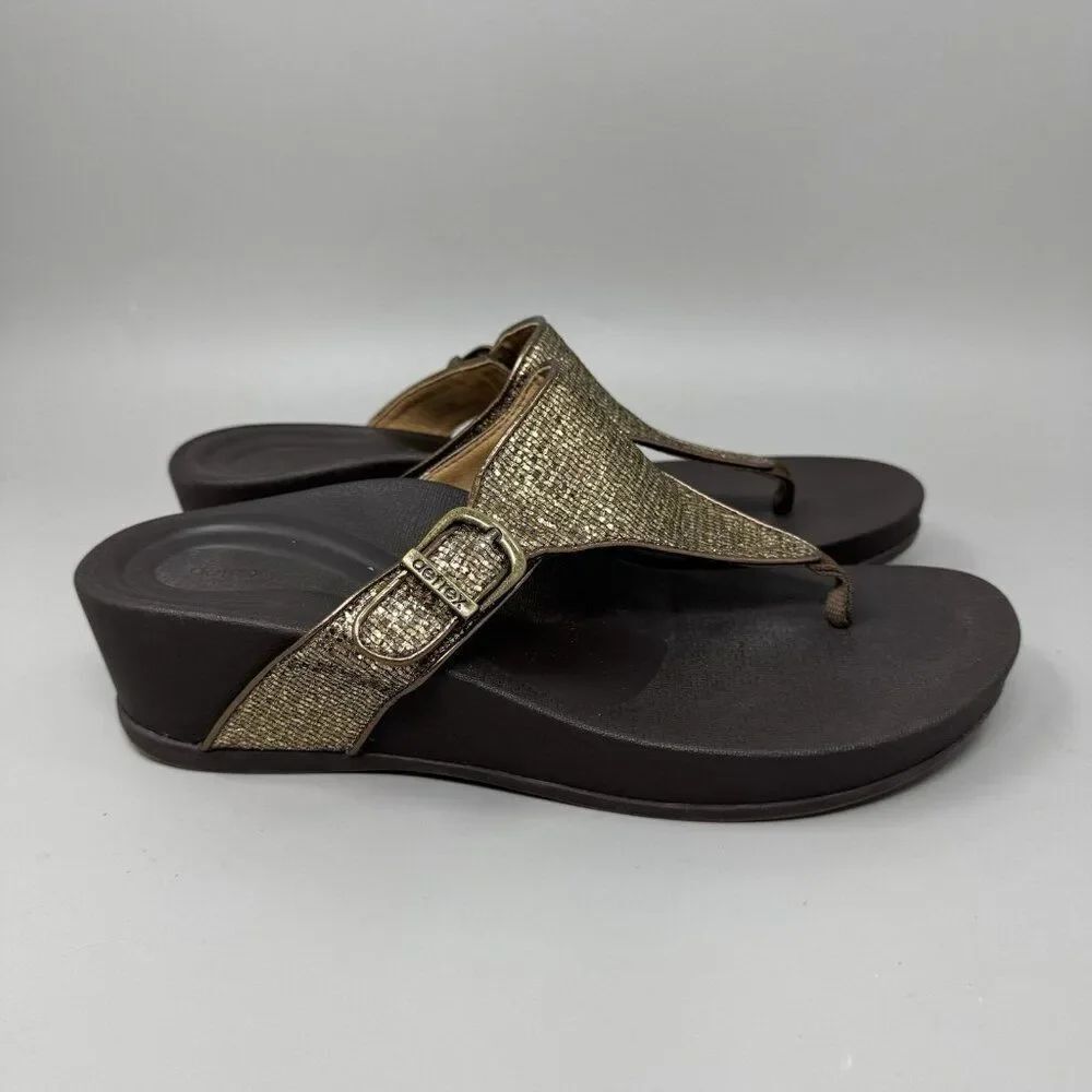 Aetrex women's 10.5 kate gold flip flop sandals casual low heel comfort shoe